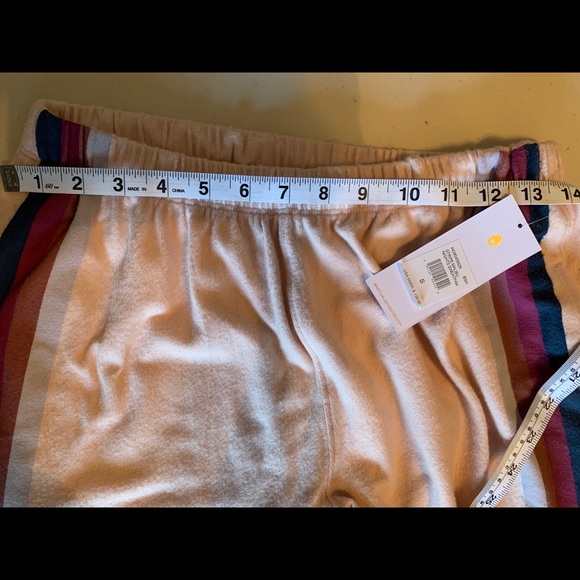 Spiritual Gangster Sweats - Picture 2 of 3